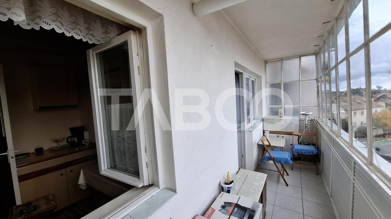 Apartament 2 camere decomandat 43 mp zona Calea Dumbravii Siretului