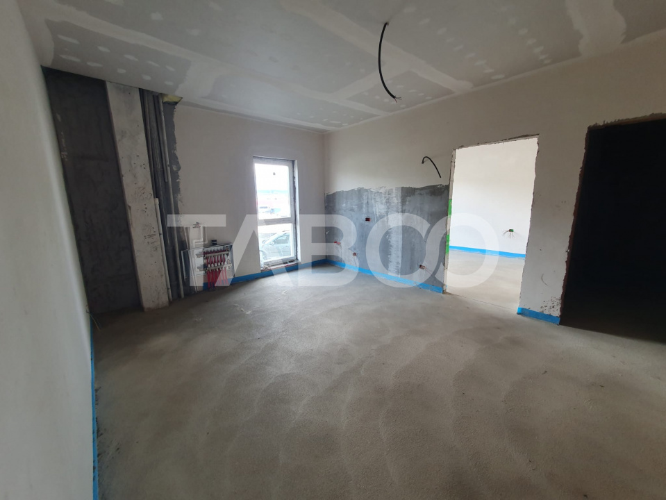 Apartament 2 camere decomandat 47 mp utili + terasa 27 mp nou 2025 in Fagaras - Negoiu