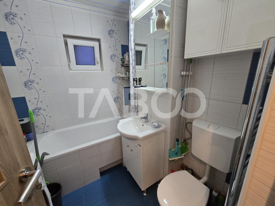 Apartament 2 camere decomandat balcon pivnita Terezian Sibiu