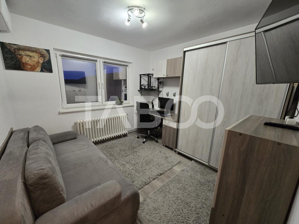 Apartament 2 camere decomandat balcon pivnita Terezian Sibiu