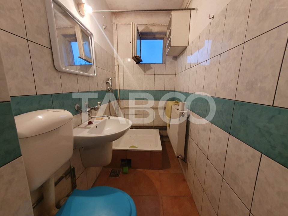 Apartament 2 camere decomandat bloc de caramida 48 mp utili