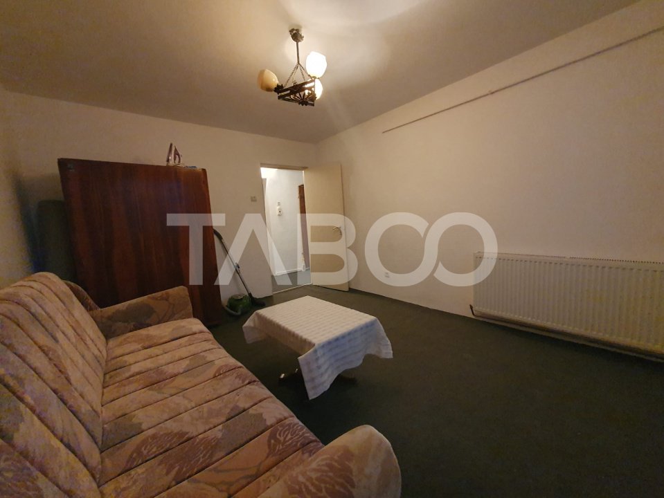 Apartament 2 camere decomandat bloc de caramida 48 mp utili