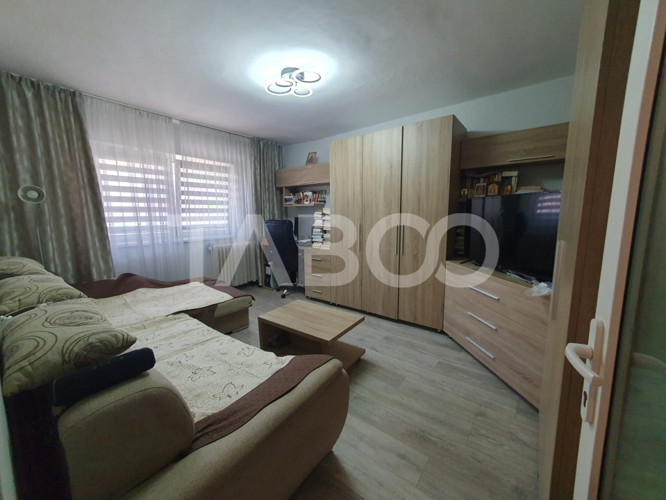 Apartament 2 camere decomandat Bulevardu Unirii la cheie finisat 52 mp