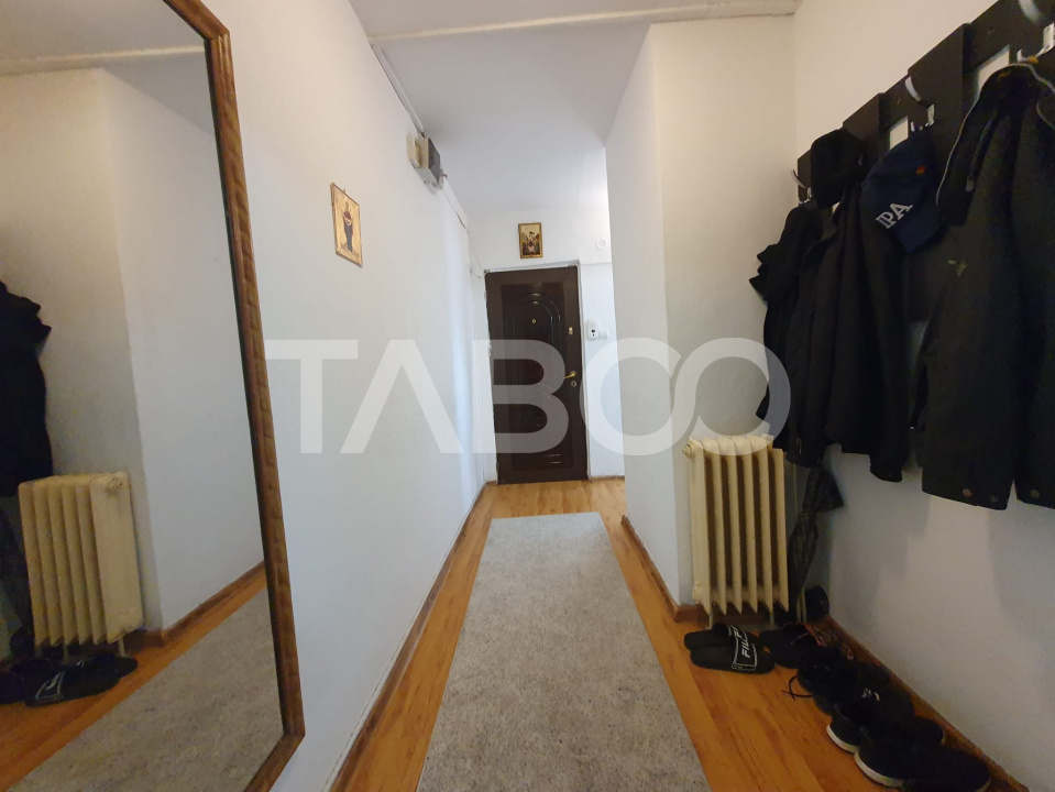 Apartament 2 camere decomandat Bulevardu Unirii la cheie finisat 52 mp