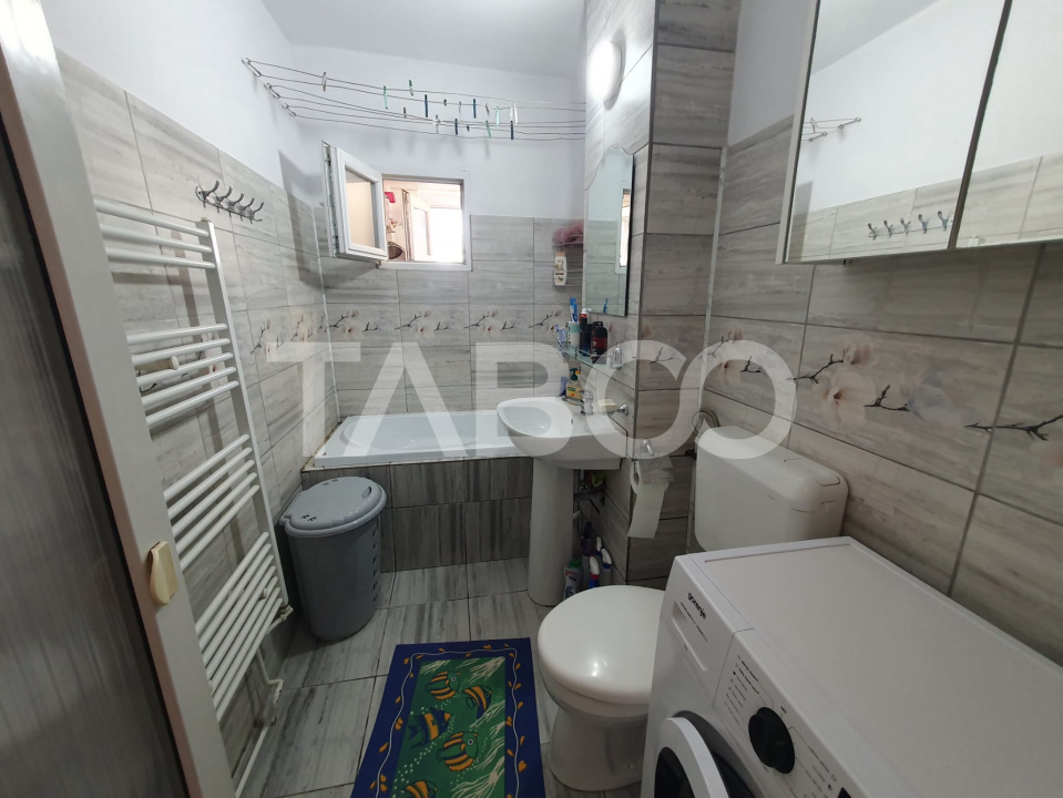 Apartament 2 camere decomandat Bulevardu Unirii la cheie finisat 52 mp