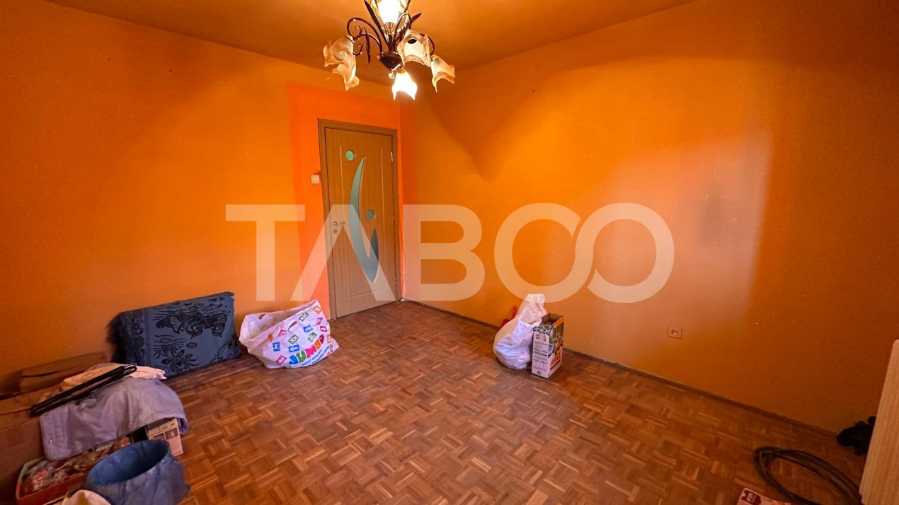 Apartament 2 camere decomandat cu balcon zona Strand Sibiu 