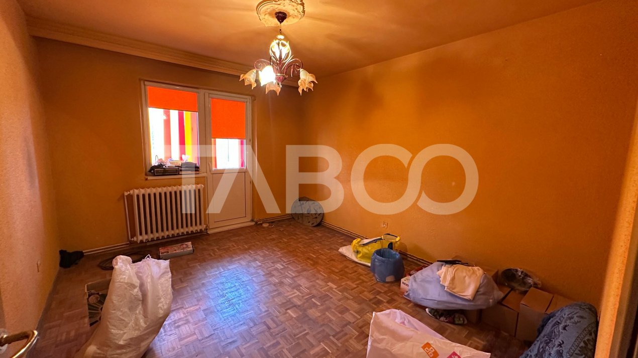 Apartament 2 camere decomandat cu balcon zona Strand Sibiu 