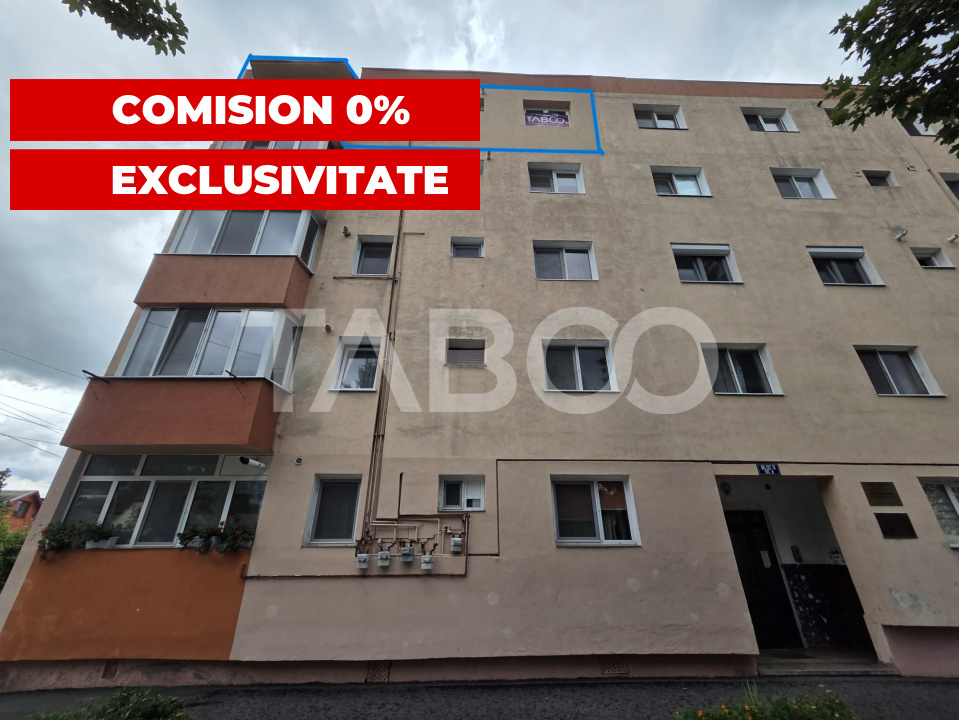 Apartament 2 camere decomandat de vanzare zona centrala 52 mp utili  in Fagaras - Bulevardul Unirii