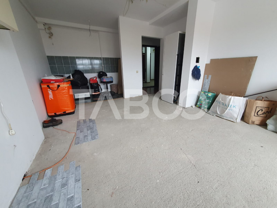 Apartament 2 camere decomandat etaj 5 40mp + 4 mp balcon structura BCA