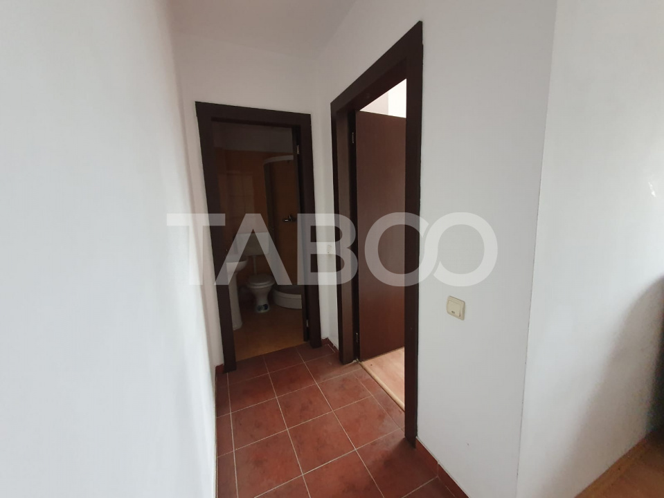 Apartament 2 camere decomandat structura BCA 38 mp etaj 3 zona Negoiu