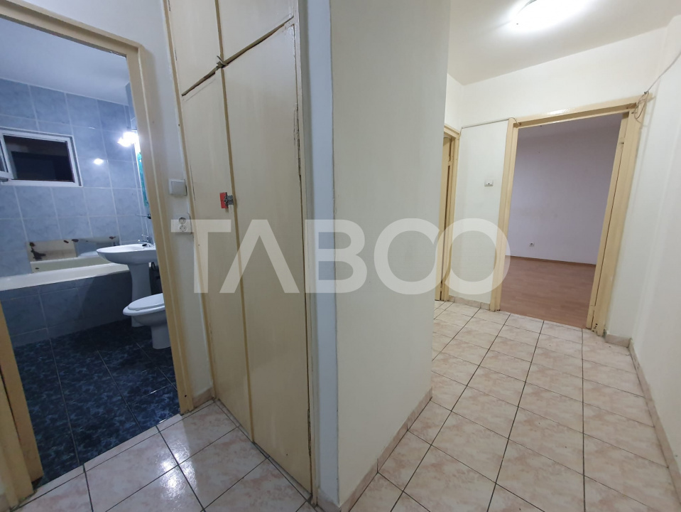 Apartament 2 camere decomandat Zona Stejarului 55 mp utili