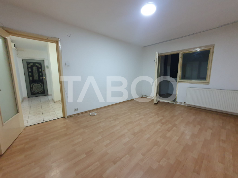 Apartament 2 camere decomandat Zona Stejarului 55 mp utili in Fagaras - Stejarului