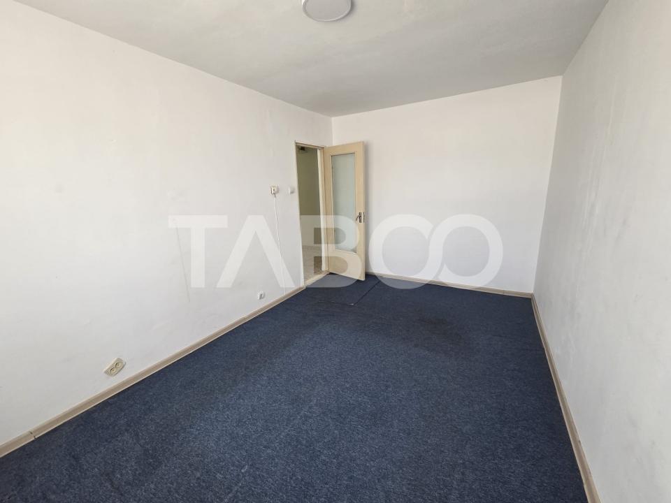 Apartament 2 camere decomandat Zona Stejarului 55 mp utili