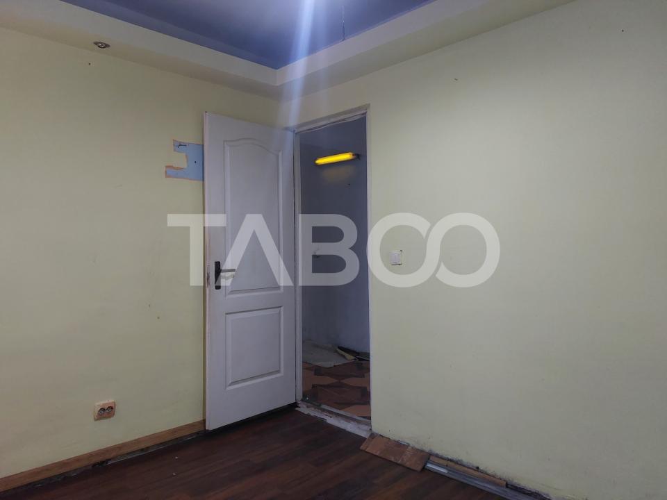 Apartament 2 camere decomandate 35 mp parter Cisnadie
