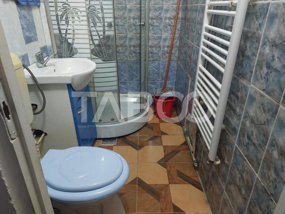 Apartament 2 camere decomandate 35 mp parter Cisnadie