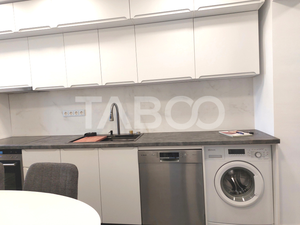 Apartament 2 camere decomandate 43 mp renovat modern balcon Cisnadie