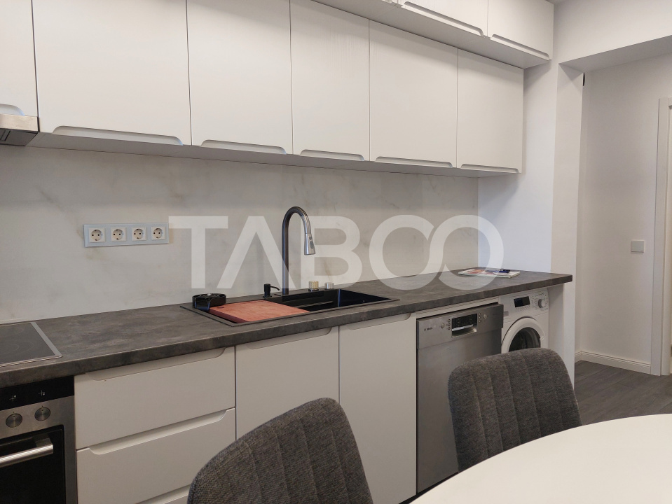 Apartament 2 camere decomandate 43 mp renovat modern balcon Cisnadie