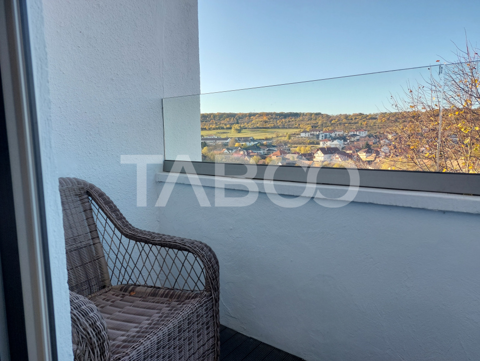 Apartament 2 camere decomandate 43 mp renovat modern balcon Cisnadie