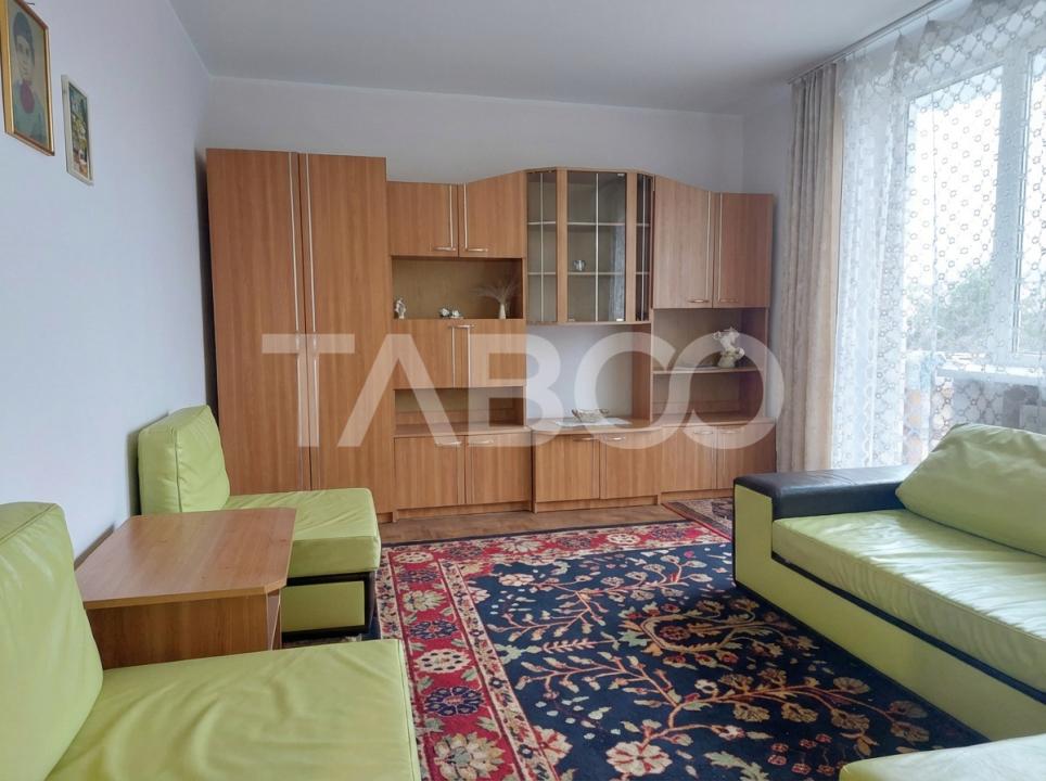 Apartament 2 camere decomandate 57 mp balcon bloc cu acoperis Cisnadie