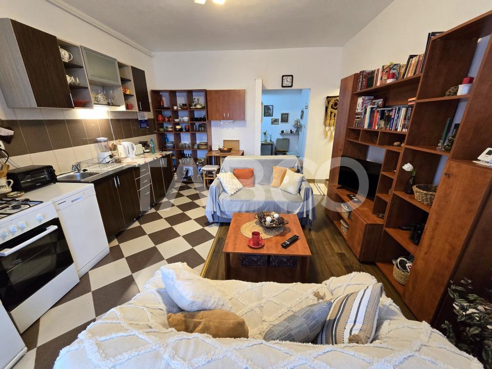 Apartament 2 camere etaj 2 balcon lift Doamna Stanca Sibiu Comision 0