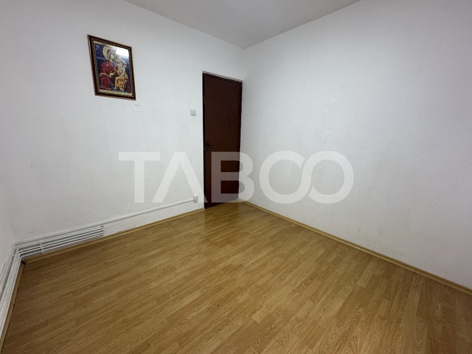 Apartament 2 camere etaj 2 mobilat si utilat zona Tudor Vladimirescu