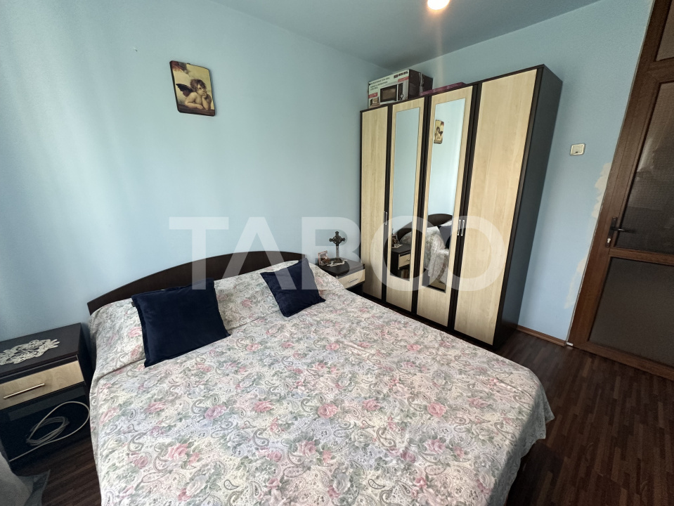 Apartament 2 camere etaj 3 complet mobilat si utilat Zona Plopului
