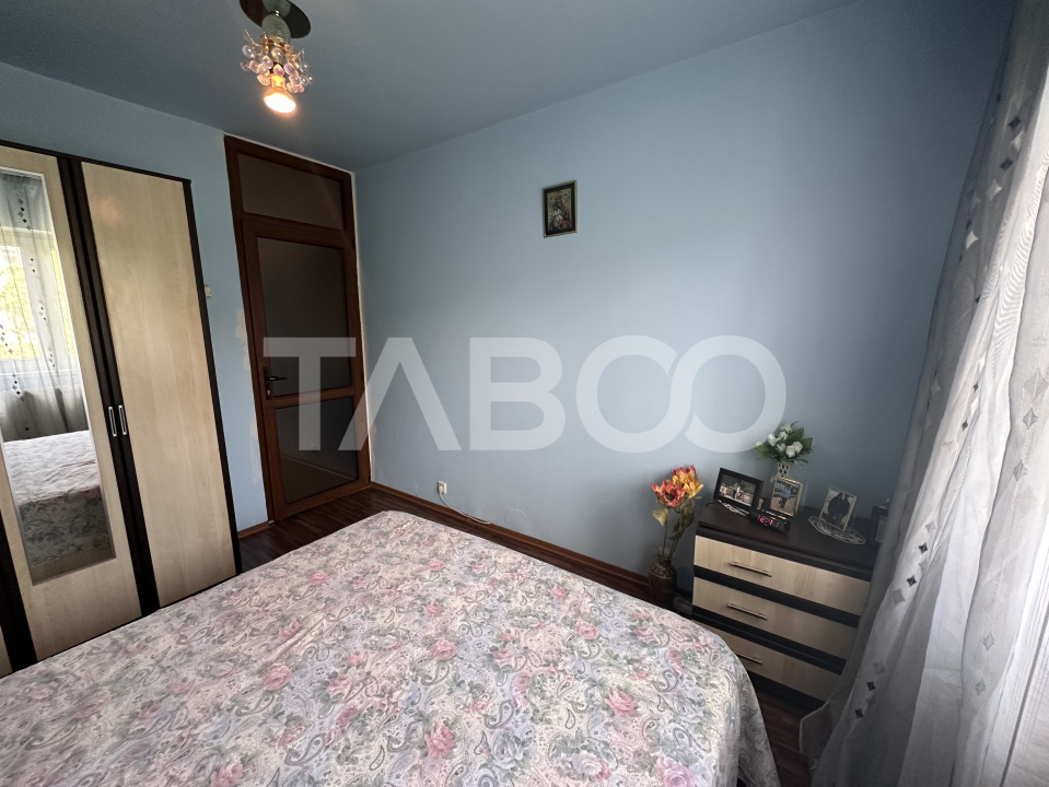 Apartament 2 camere etaj 3 complet mobilat si utilat Zona Plopului