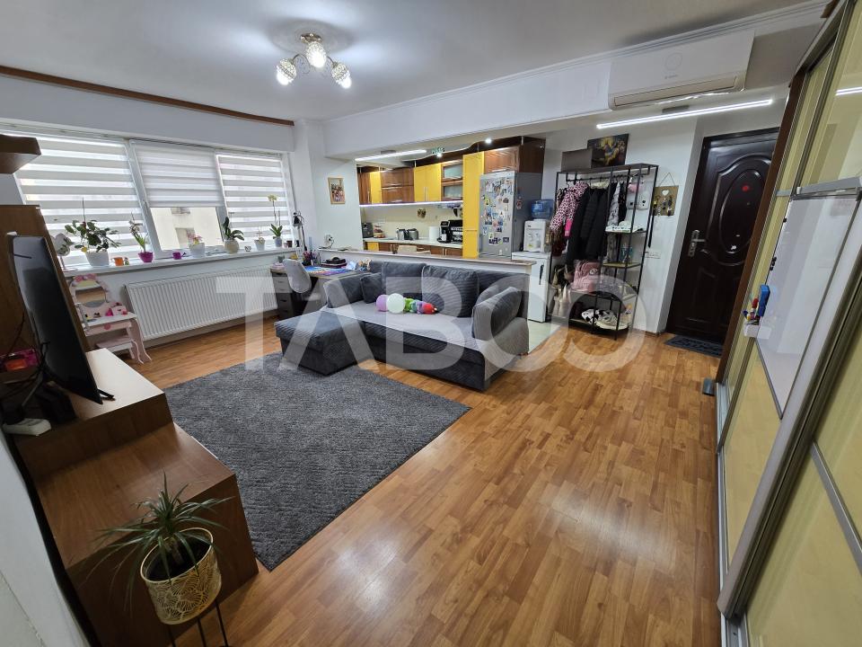 Apartament 2 camere etaj intermediar 1 mobilat lift Turnisor Sibiu