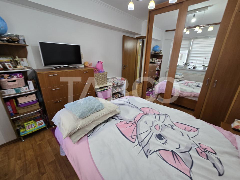 Apartament 2 camere etaj intermediar 1 mobilat lift Turnisor Sibiu