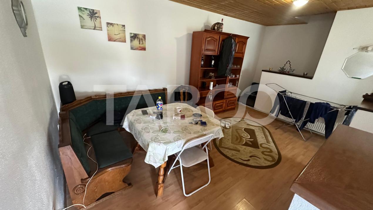 Apartament 2 camere la casa cu cu pivnita Selimbar Sibiu