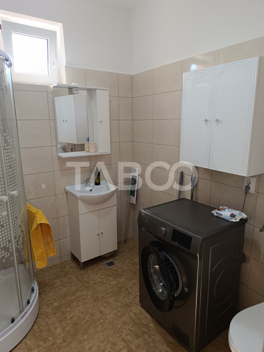 Apartament 2 camere la casa Lupeni renovat recent 2025