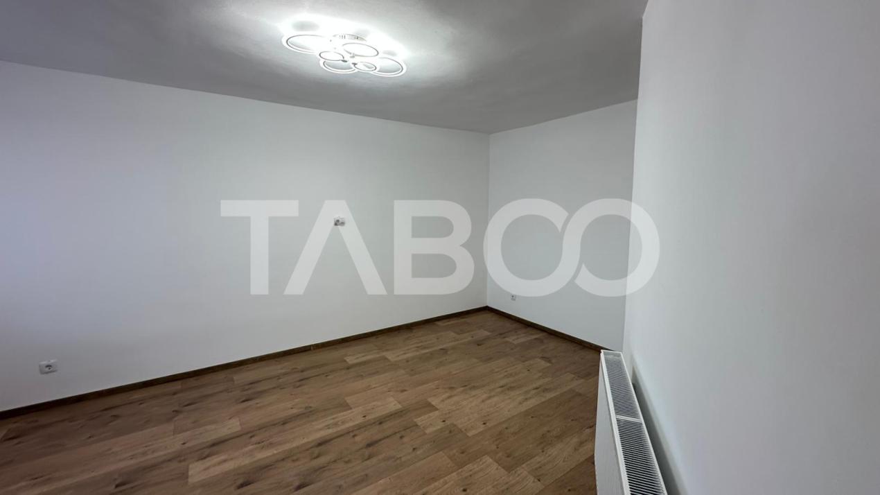 Apartament 2 camere loc de parcare modern balcon zona Turnisor Sibiu