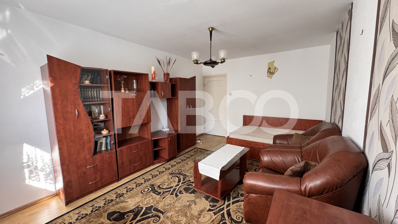 Apartament 2 camere mobilat decomandat 50mp balcon Vasile Aaron Sibiu