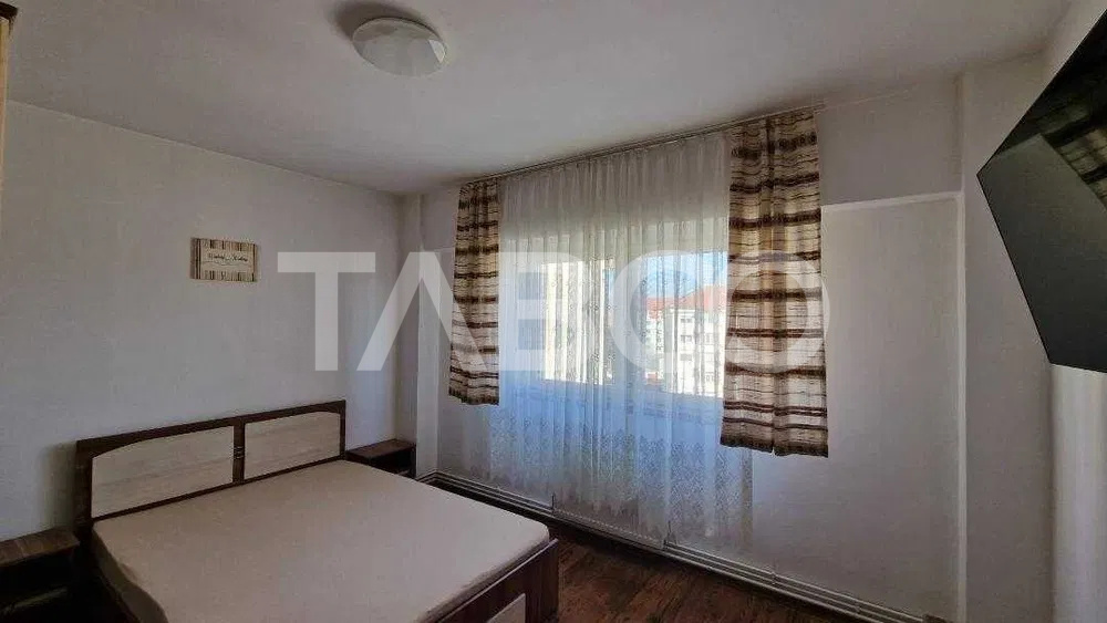Apartament 2 camere mobilate utilate de inchiriat balcon zona Terezian