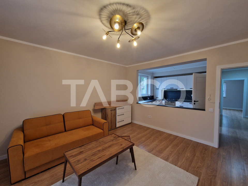 Apartament 2 camere parter 54 mp utili balcon loc de parcare Cristian