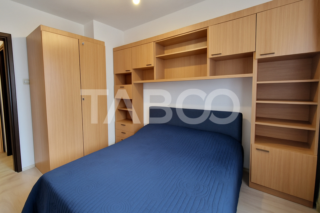 Apartament 2 camere pivinita si balcon de vanzare in Vasile Aaron