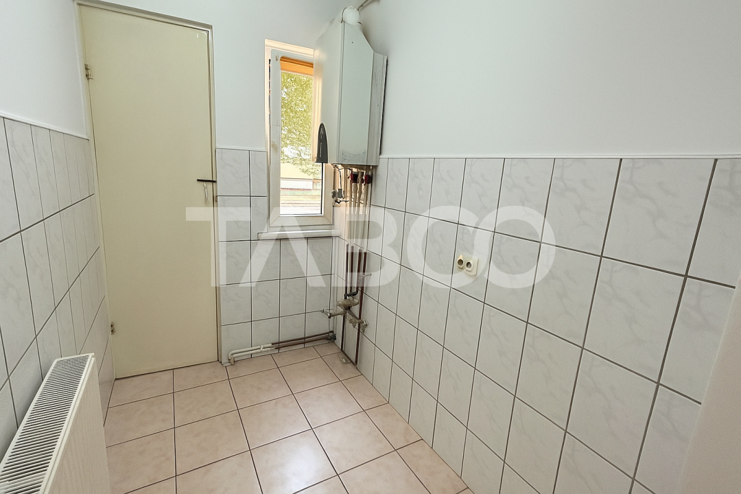 Apartament 2 camere renovat zona Mihai Viteazul Sibiu
