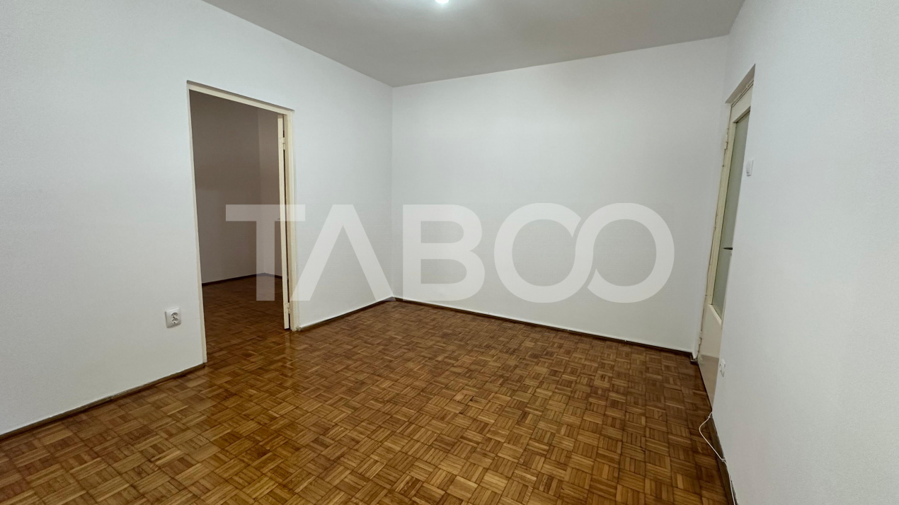 Apartament 2 camere renovat zona Mihai Viteazul Sibiu