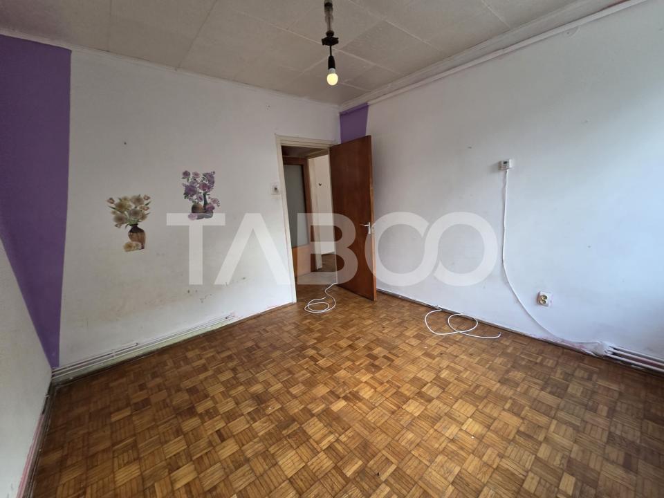Apartament 2 camere semidecomandat zona V.Alecsandri se accepta schimb