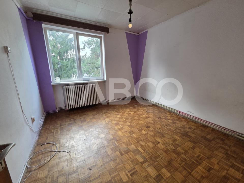 Apartament 2 camere semidecomandat zona V.Alecsandri se accepta schimb