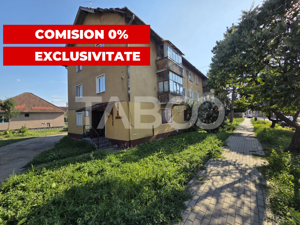 Apartament 2 camere semidecomandate la parter de vanzare Titu Pertia in Fagaras - Dr. Titu Pertia