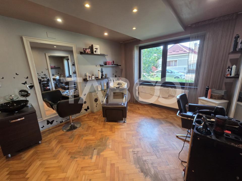 Apartament 2 camere semidecomandate la parter de vanzare Titu Pertia