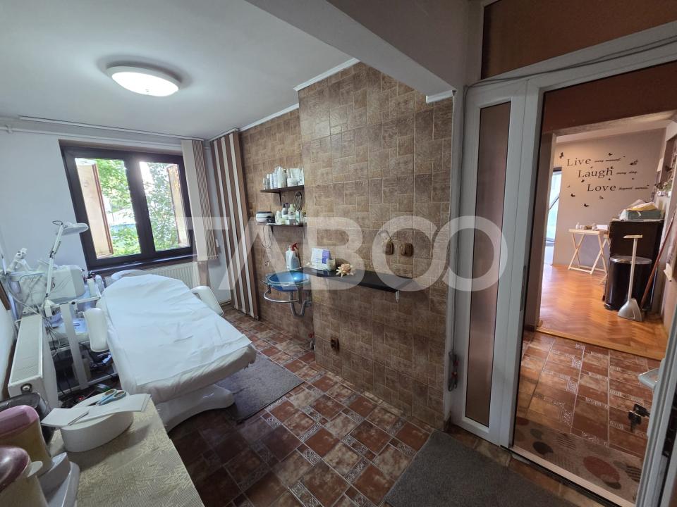 Apartament 2 camere semidecomandate la parter de vanzare Titu Pertia