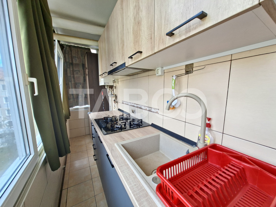 Apartament 2 camere si balcon de vanzare Aleea Turnu Rosu