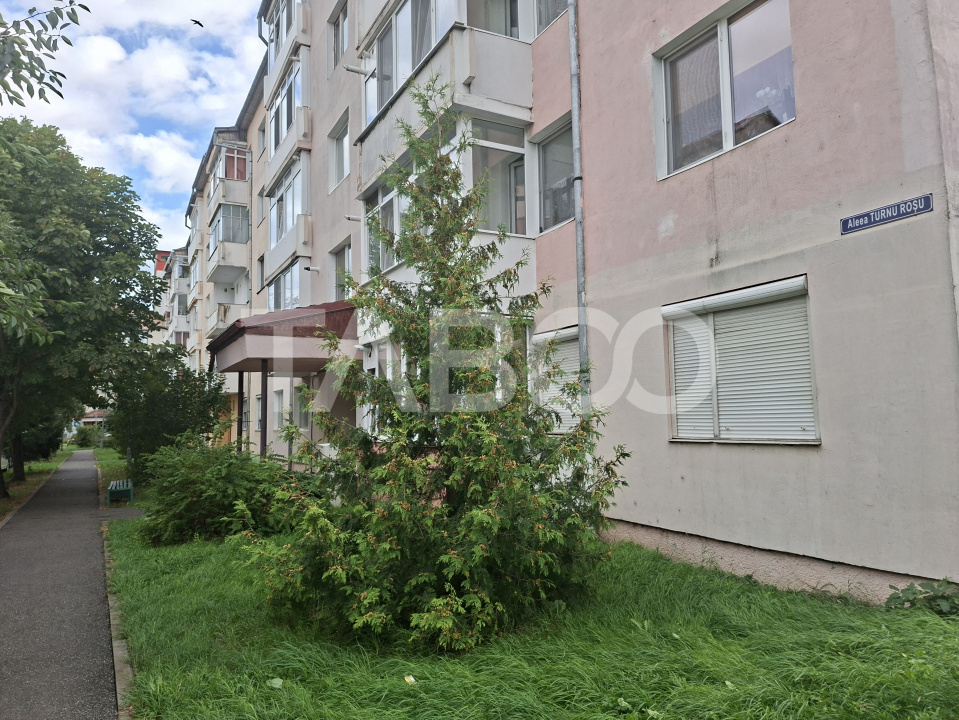 Apartament 2 camere si balcon de vanzare Aleea Turnu Rosu