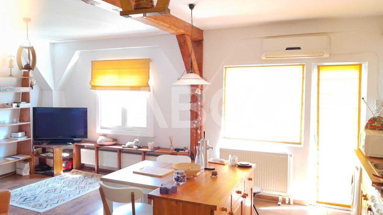 Apartament 2 camere si balcon intabulat in zona Terezian Sibiu