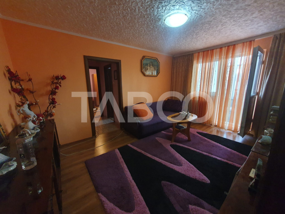 Apartament 2 camere zona 13 Decembrie 49 mp utili +3 mp balcon in Fagaras - 13 Decembrie