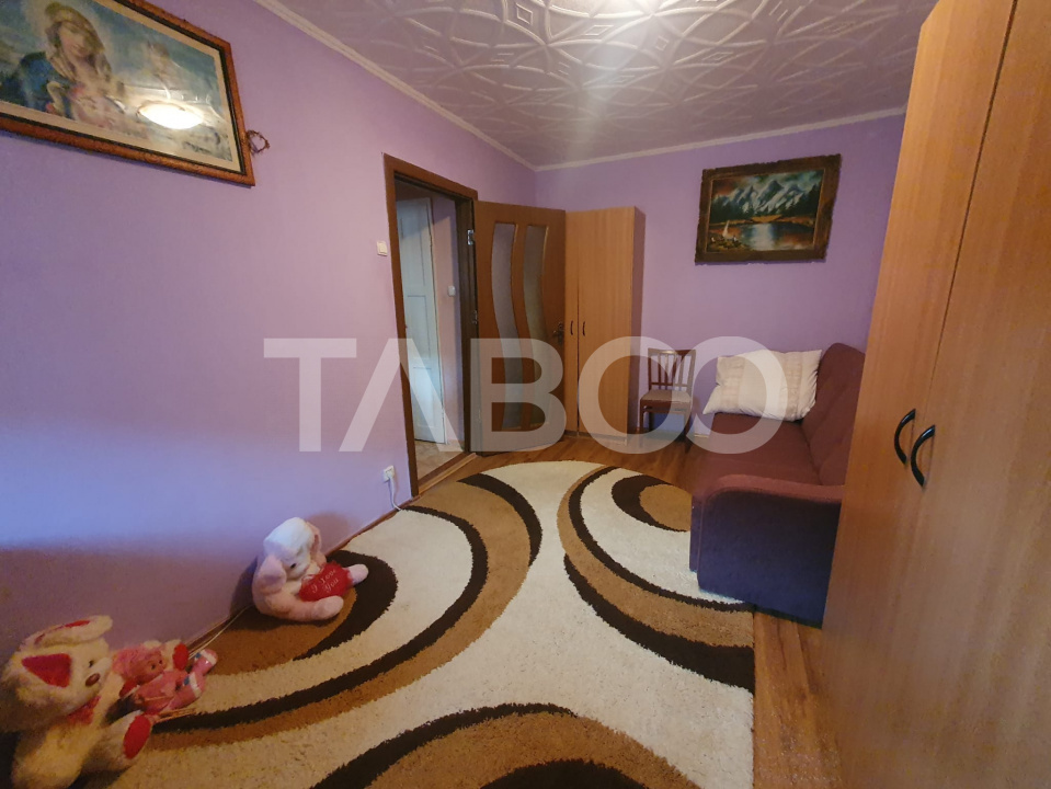 Apartament 2 camere zona 13 Decembrie 49 mp utili +3 mp balcon