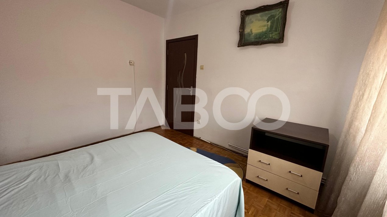 Apartament 2 camere  zona Mihai Viteazul Sibiu 48 mpu balcon 14 mp