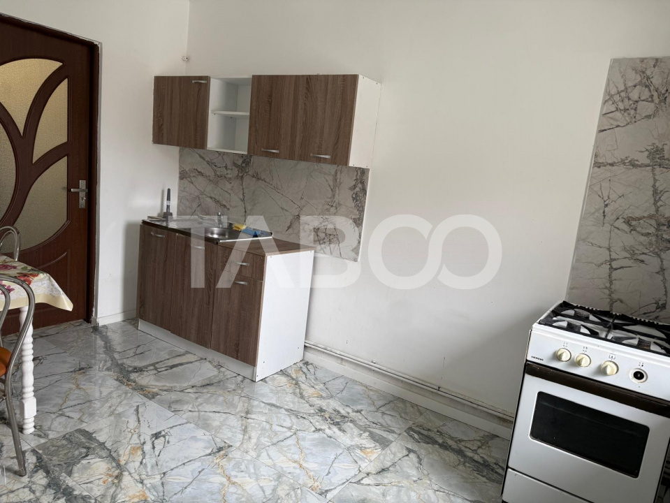 Apartament 2 dormitoare 50 mpu mobilat balcon zona Centrala Sibiu